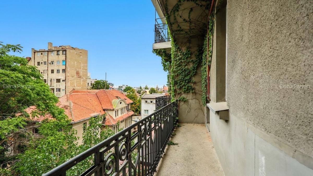 Apartament tip Penthouse 4 camere de inchiriat-Piata Romana - 17