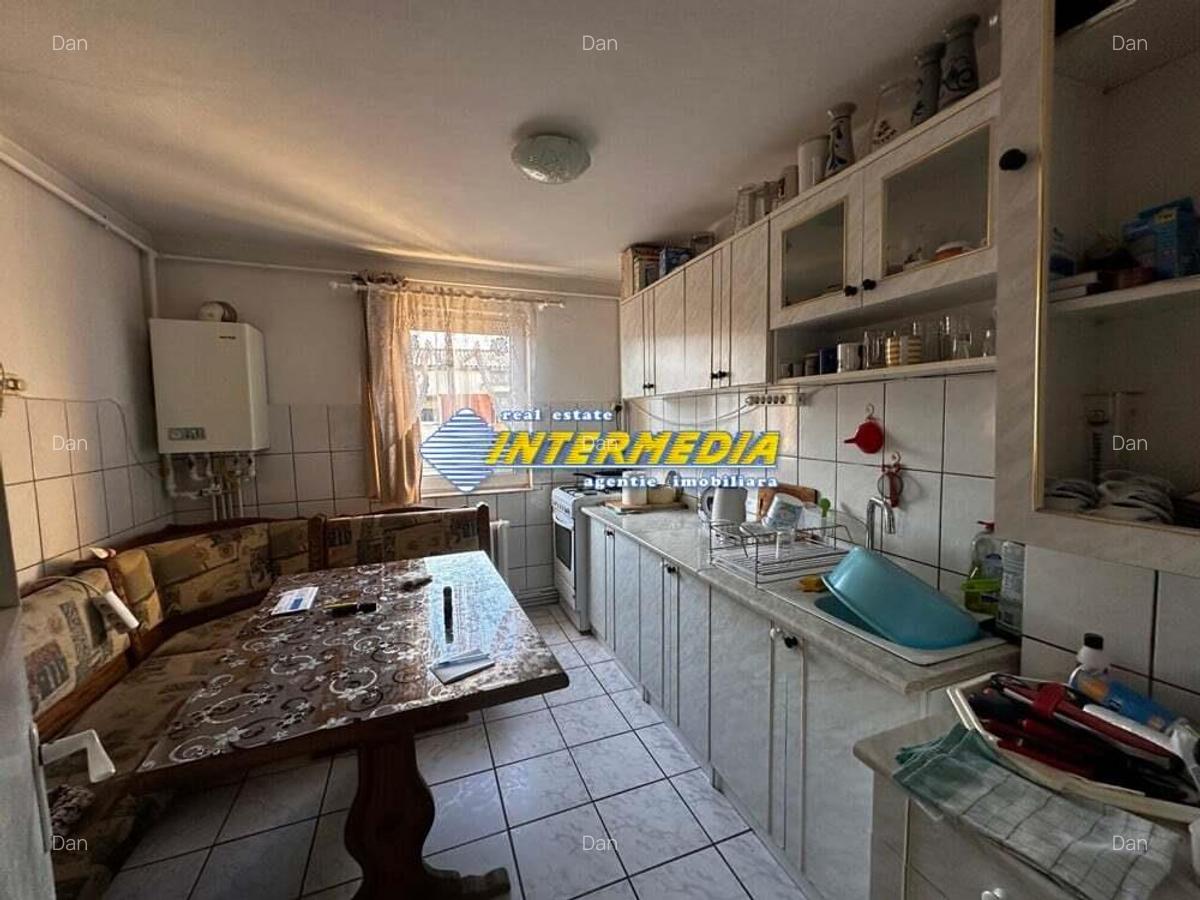 Inchiriere Apartament 2 camere 52 mp Alba Iulia CETATE Closca mobilat complet - 1
