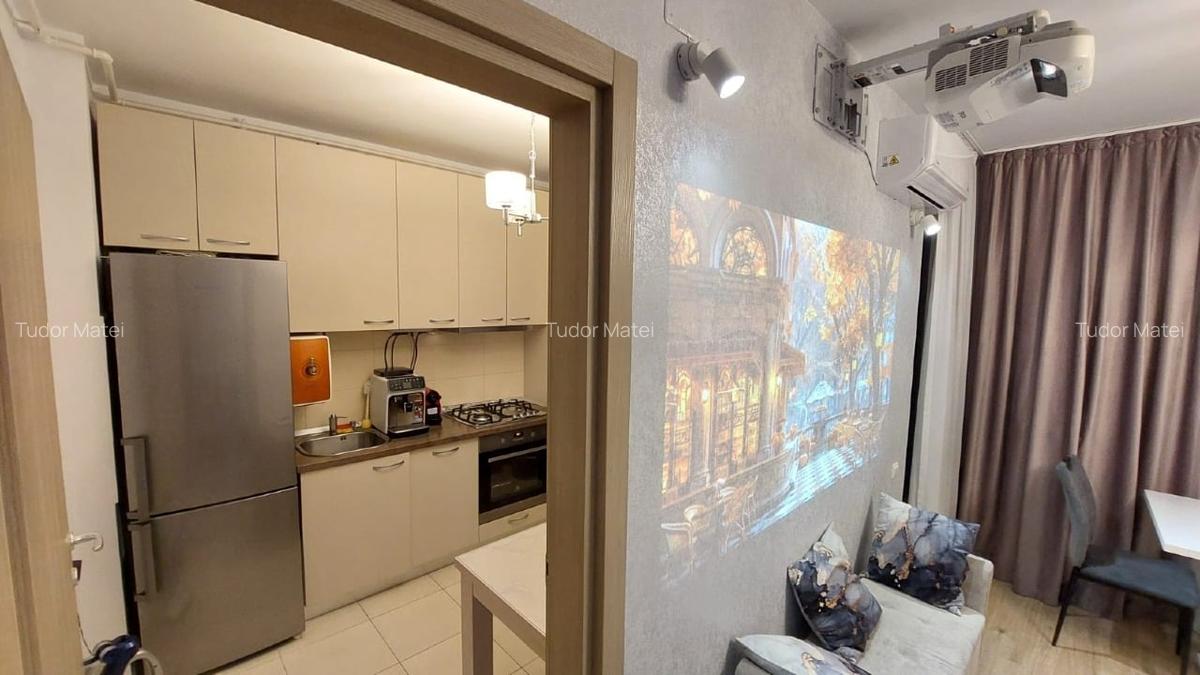 Apartament cu 3 camere decomandat în Băneasa - 6