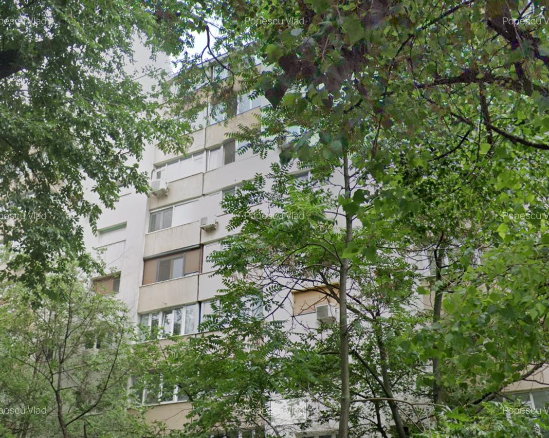 Stefan cel mare vizavi Spitalul Floreasca - 10 min Piata Victoriei - 1