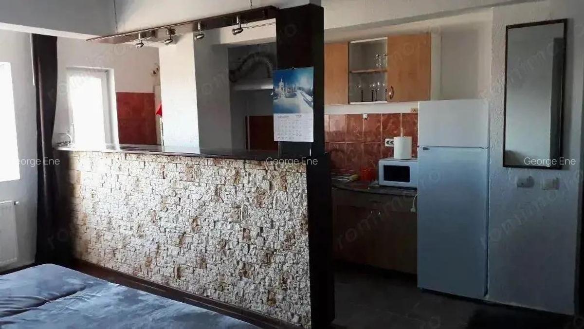 Apartament 2 camere vanzare zona Prel. Ferentari stradal bloc nou 2013 - 2