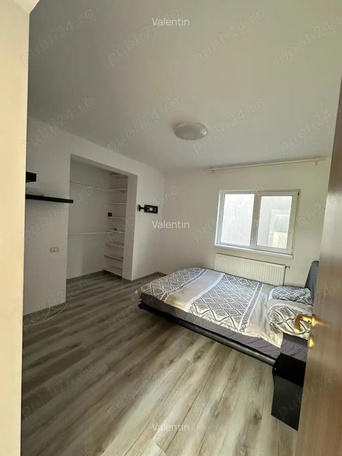 Casa tip triplex P+E+M, casa 1 din 3 (cu iesire la strada) - proprietar - 6