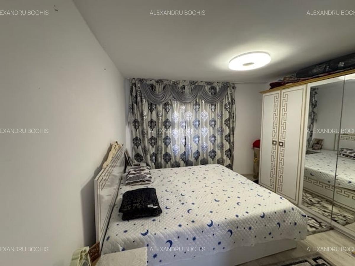 Casă cu 4 camere în Palazu Mare - 23