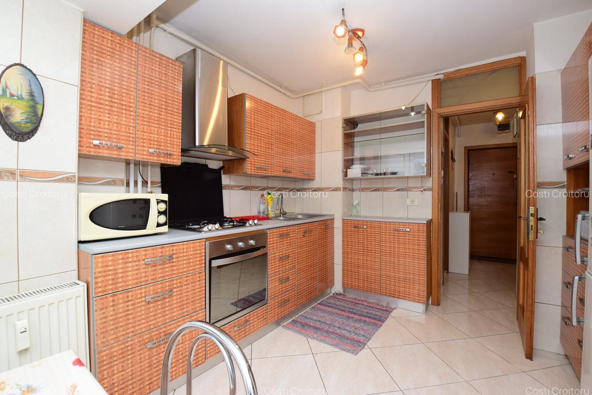 Garsonieră decomandată, bloc 1990, Știrbei Vodă - Berzei - 6