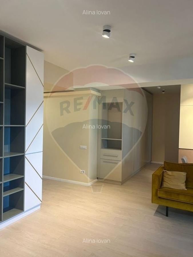 Apartament cu 3 camere de inchiriat in zona Central - 4