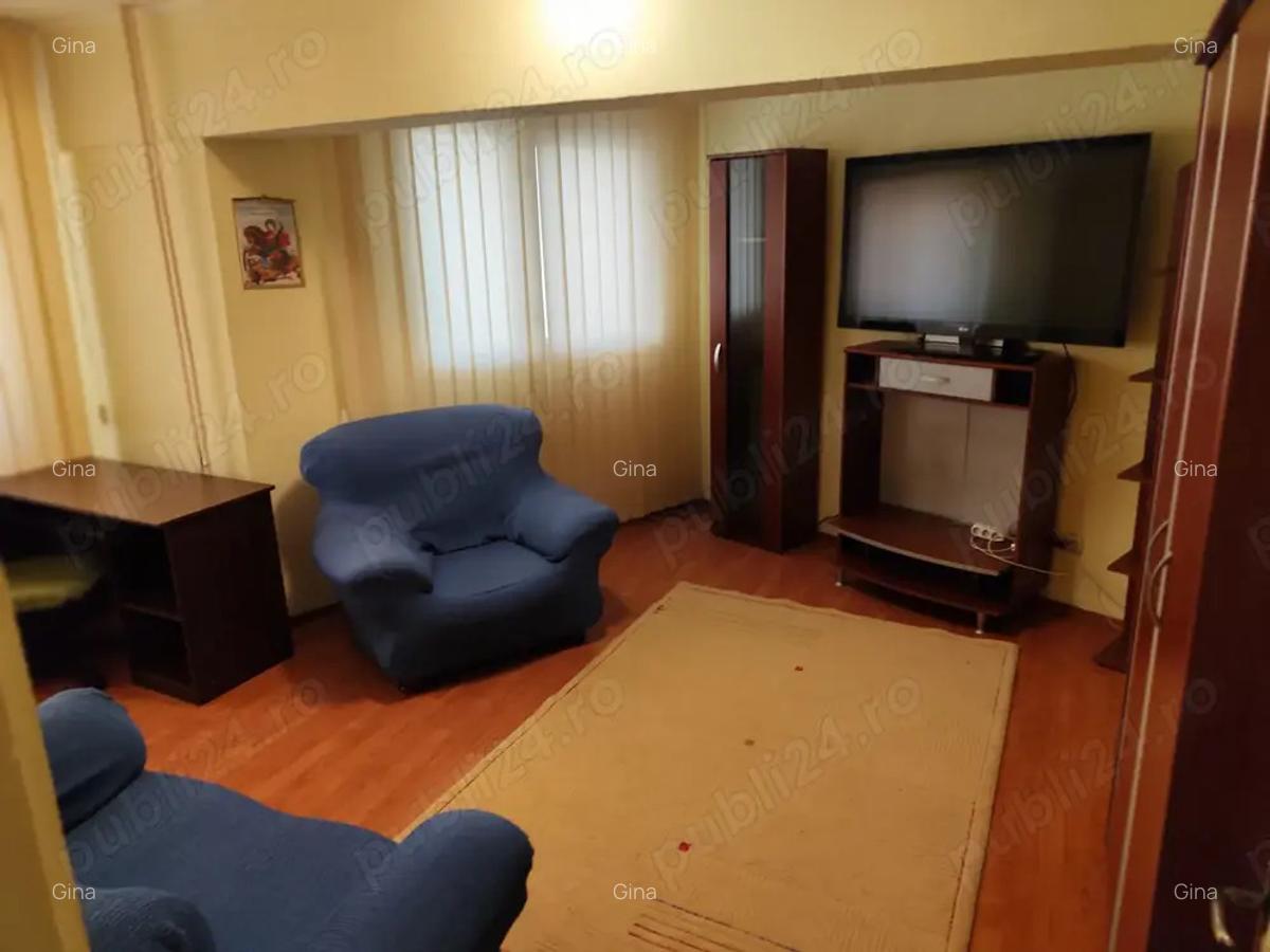 Apartament 3 camere zona Port - 18