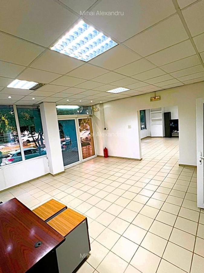 Spatiu comercial de 150 mp in intersectie strategica - Oportunitate - 3