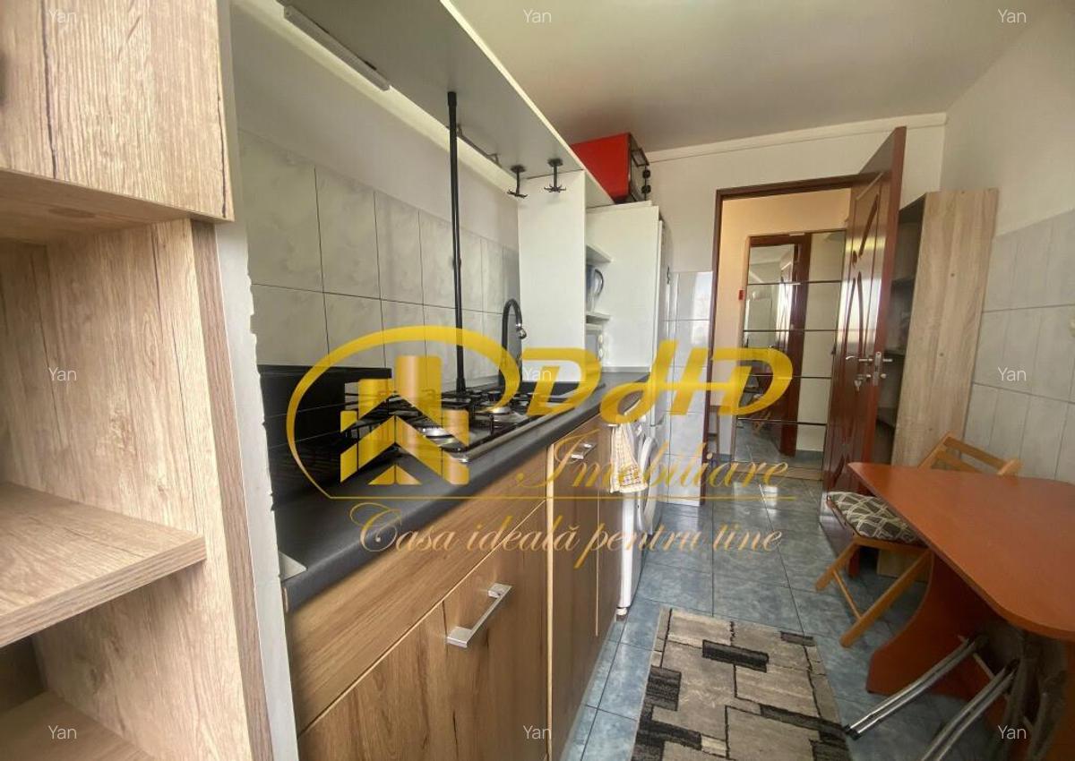 Apartament cu o camera de inchiriat situat in zona Alexandru cel Bun - 8