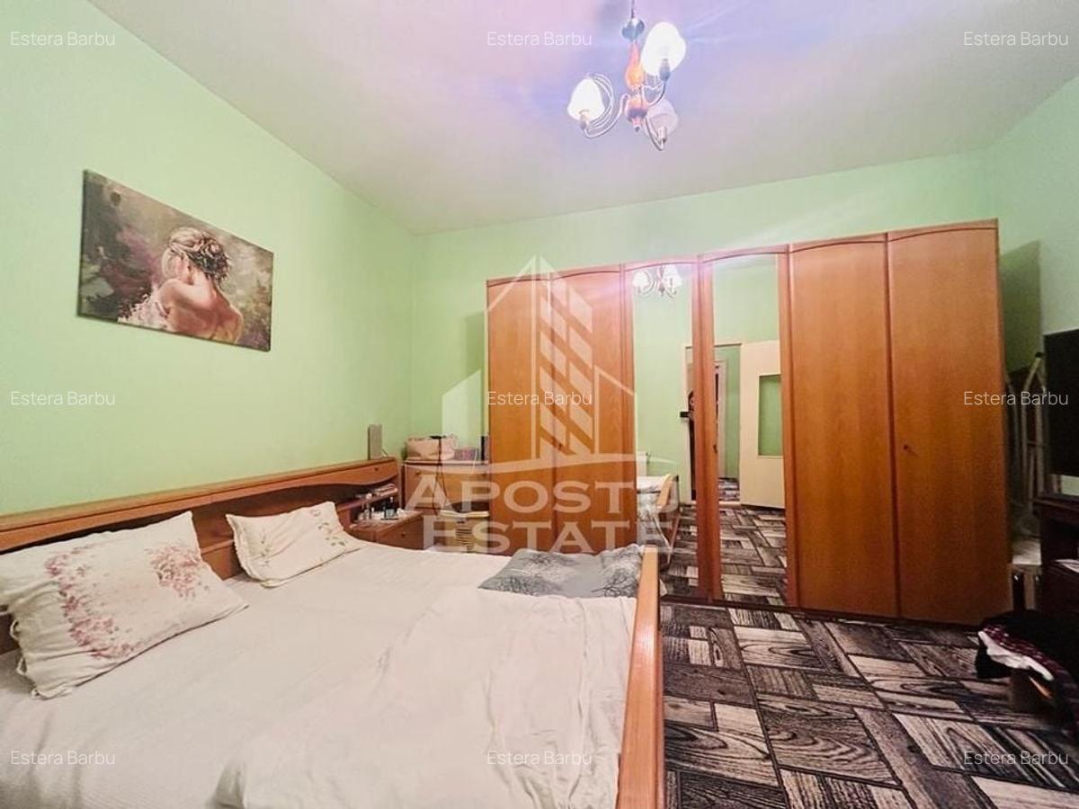 Apartament cu 3 camere semidecomandat, mobilat în P-ța Unirii - 4