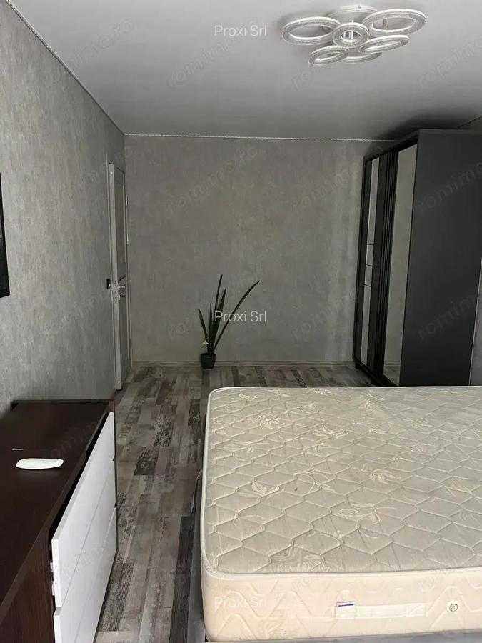 Ofer spre inchiriere o garsoniera luminoasa | 310 | 2 min Metrou Obor - 3