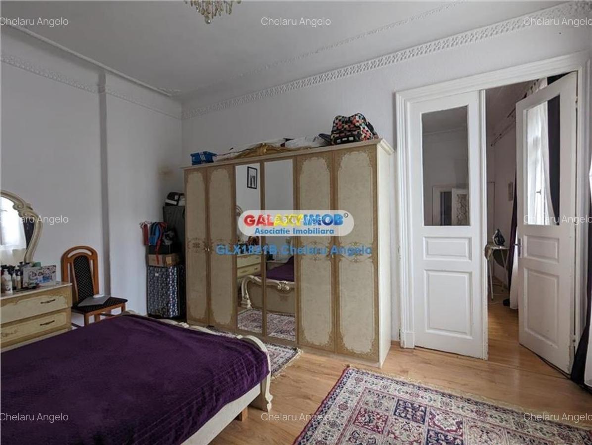 Unirii-Cantemir vila P+!+pod 8 camere 180 mp plus pod 80 m,teren 220mp - 6