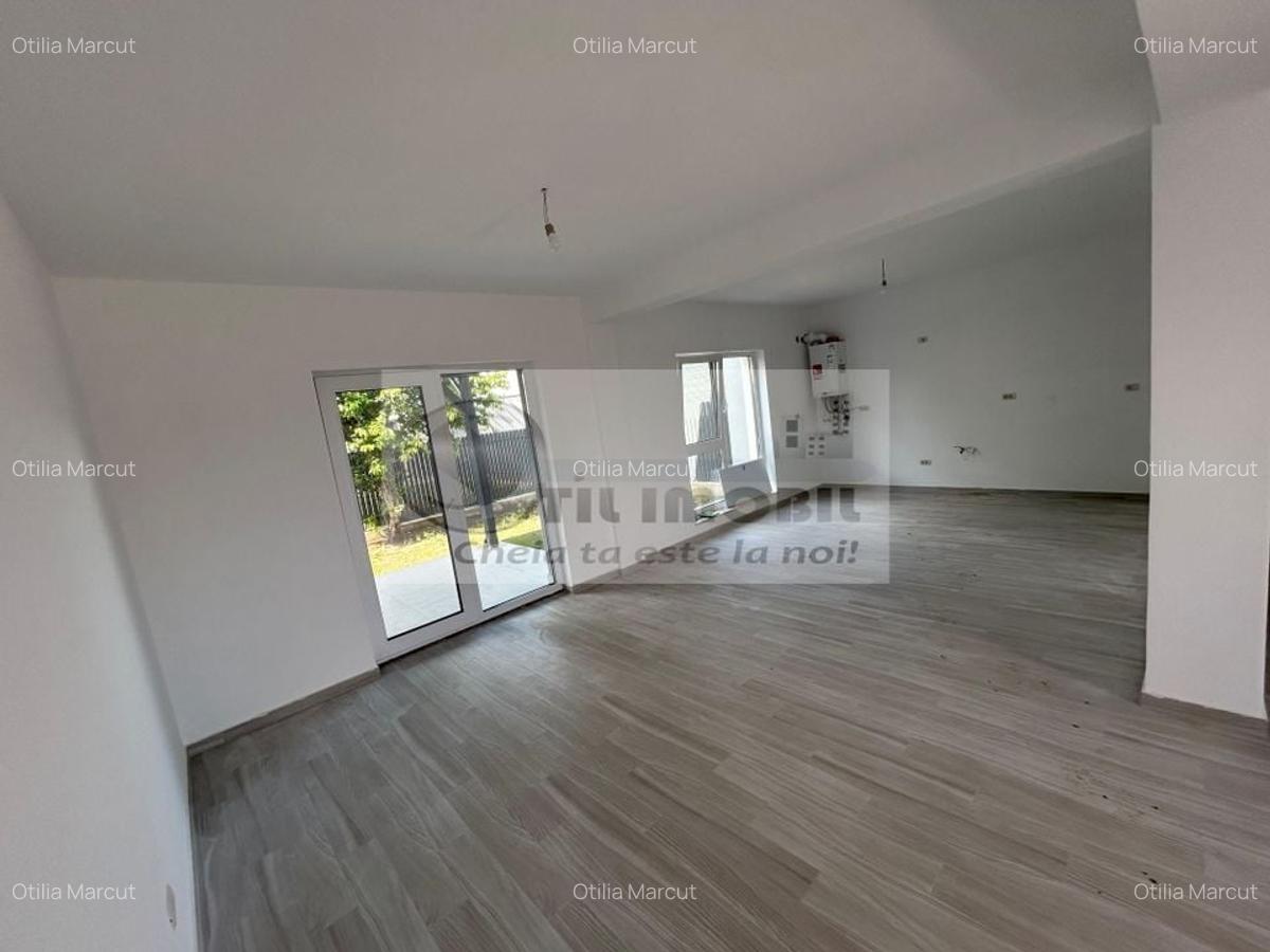 Casă cu 4 camere în Valea Lupului - 2