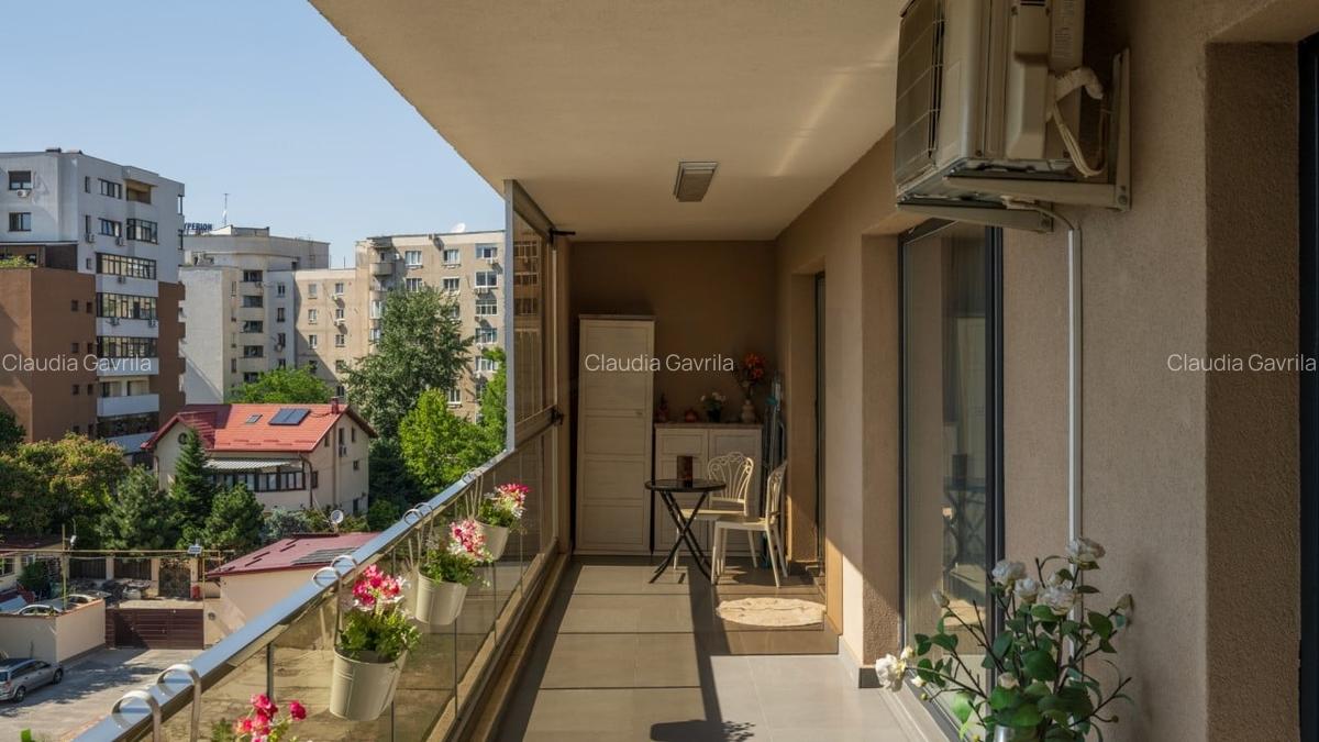 Apartament cu 3 camere semidecomandat în Alba Iulia - 13