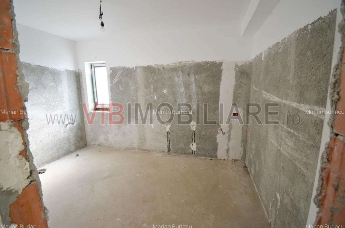 Casă P+1+M la alb în Clinceni, Str. Sabarului - 11
