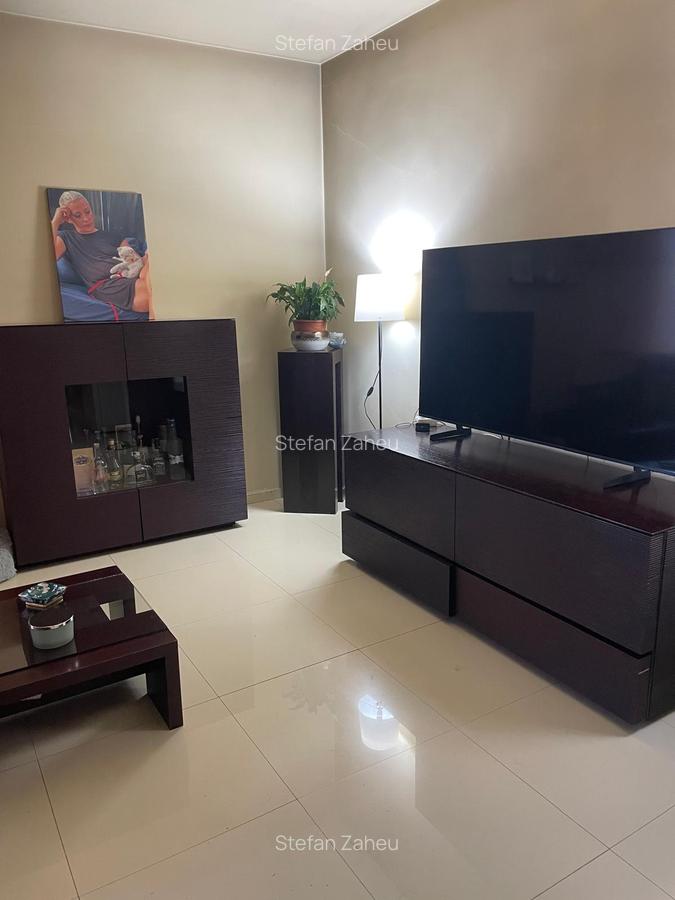 Locuință elegantă cu curte amenajată – parter + etaj, în spatele Pieței Delfinul - 31