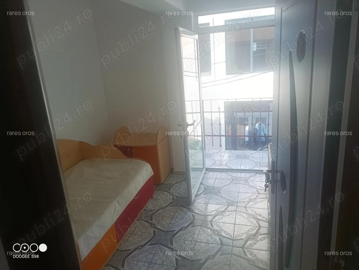 Inchiriez ap 2 camere separate cetate - 4