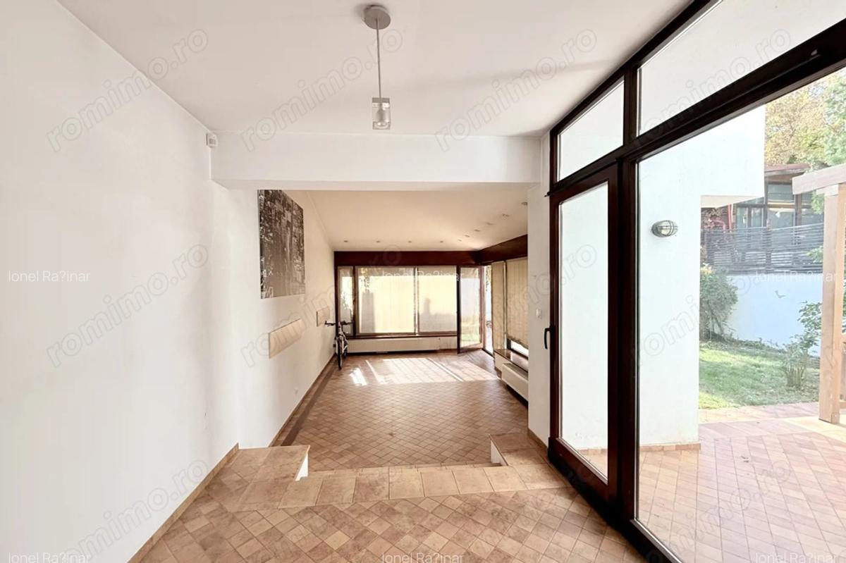 Vila superba | Cotroceni | 8 camere terasa ?i gradina - 19 Vila superba | Cotroceni | 8 camere terasa ?i gradina - 19