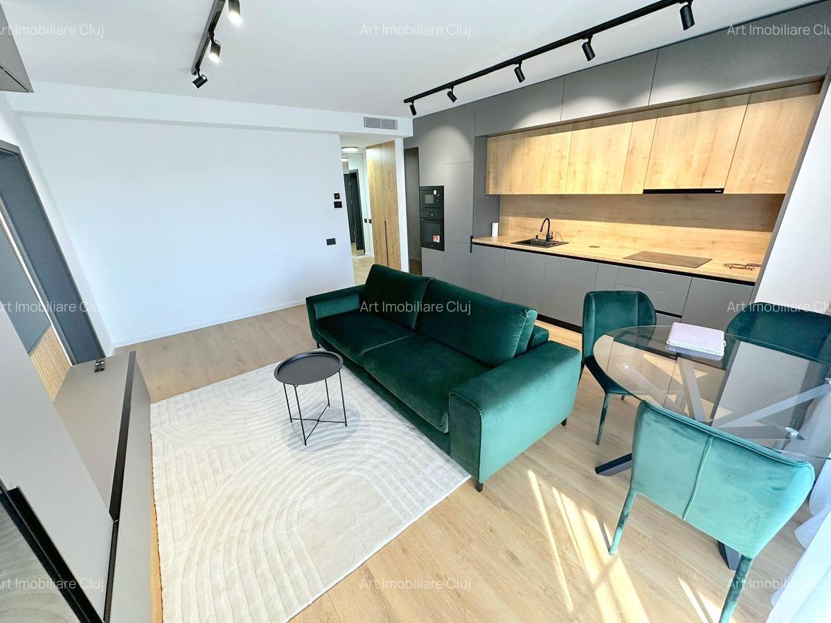 Apartament cu 2 camere semidecomandat, mobilat în Central - 4