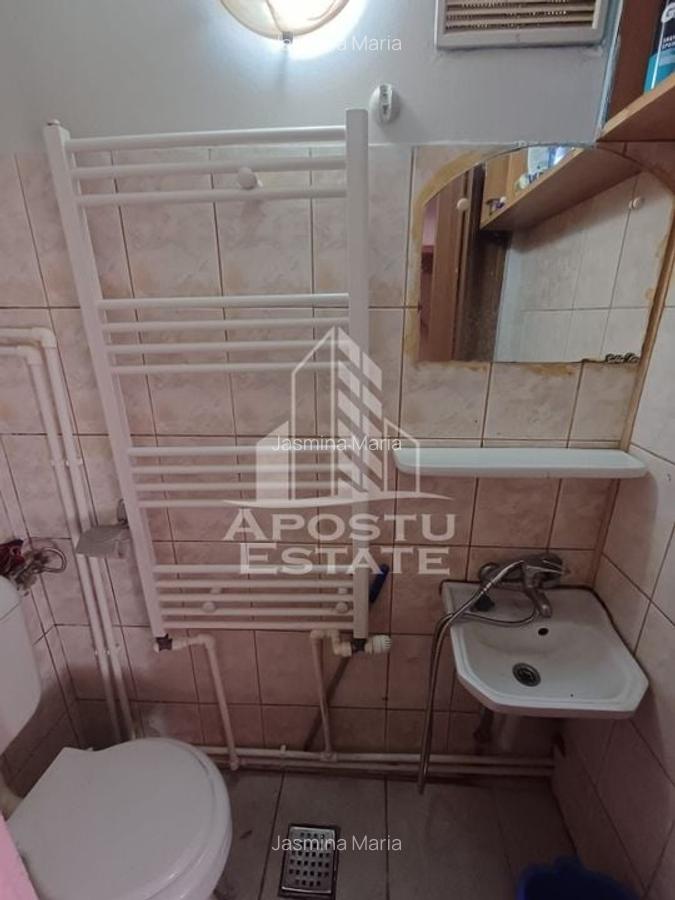 Garsoniera in zona UMT,  ideal investitie - 5