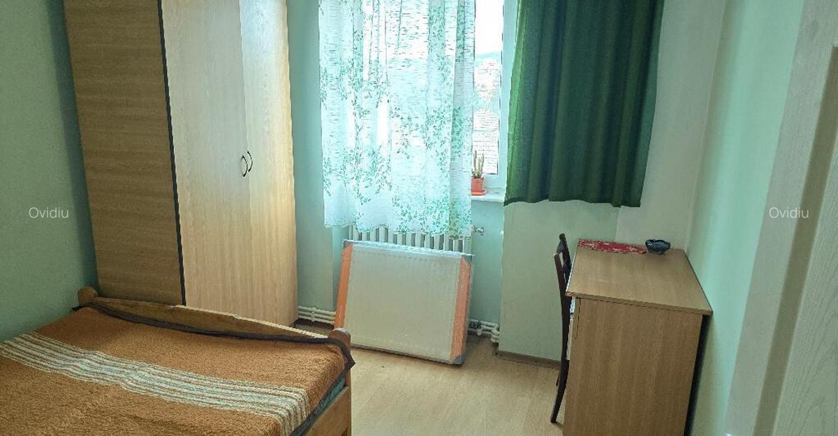 Vand apartament cu 2 camere in Deva, Sala Sporturilor in P-uri, et 3 - 9