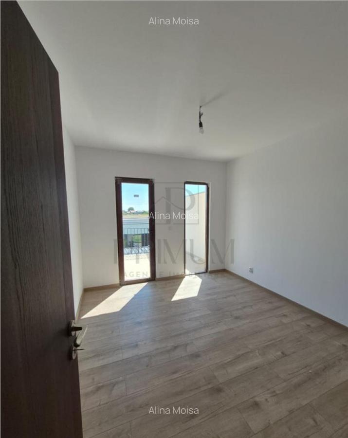 Duplex finalizat - bine compartimentat - toate utilitatile - - 27
