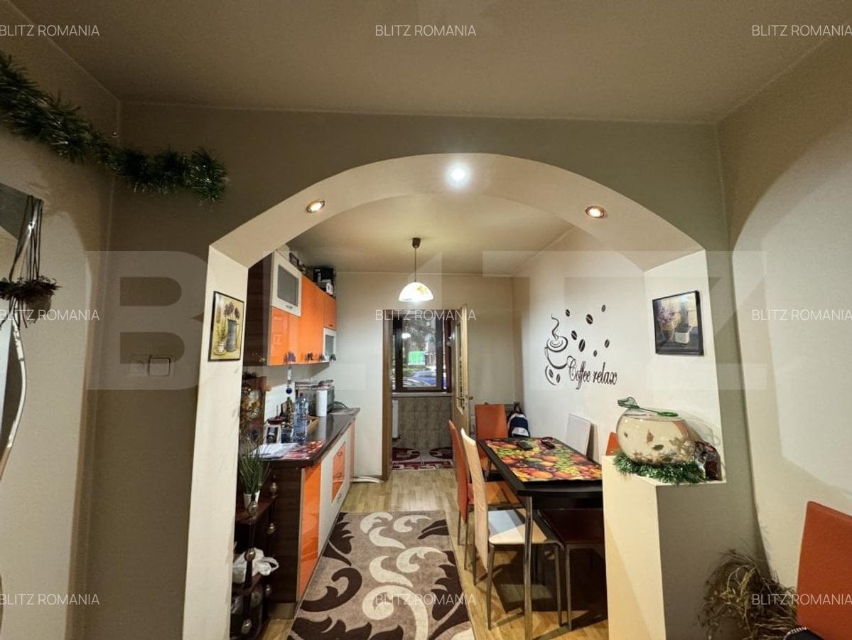 Apartament 4 camere, 80 mp, decomandat, zona 23 August - 2