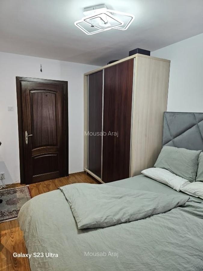 Apartament cu 3 camere decomandat în P-ța Muncii - 2