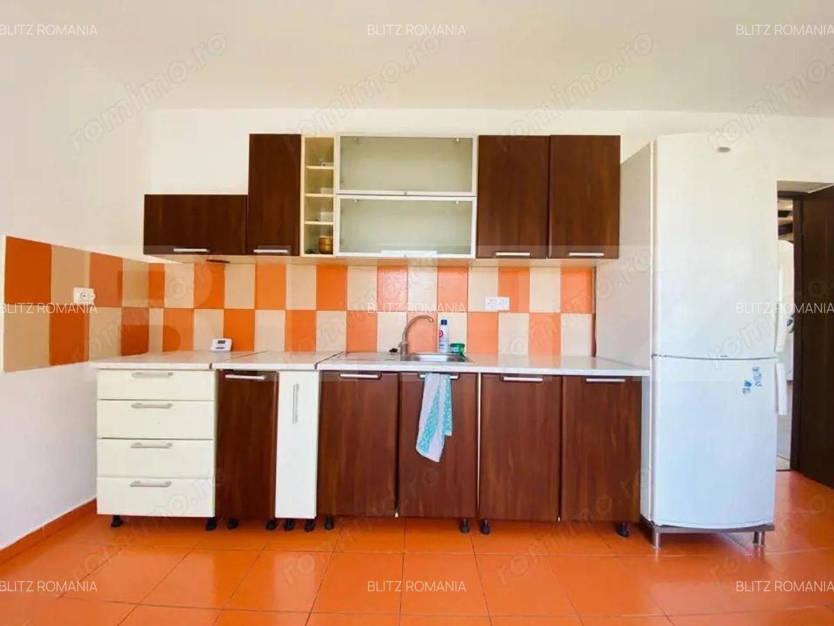 Casa individuala, 145 mp, teren 300 mp, 4 camere, garaj, zona Auchan - 9