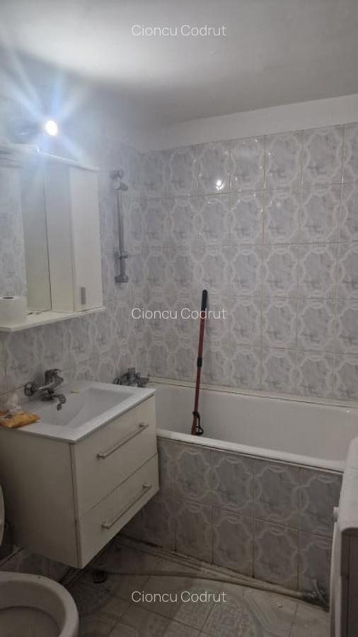 Vanzare 3 camere Dristor - 12