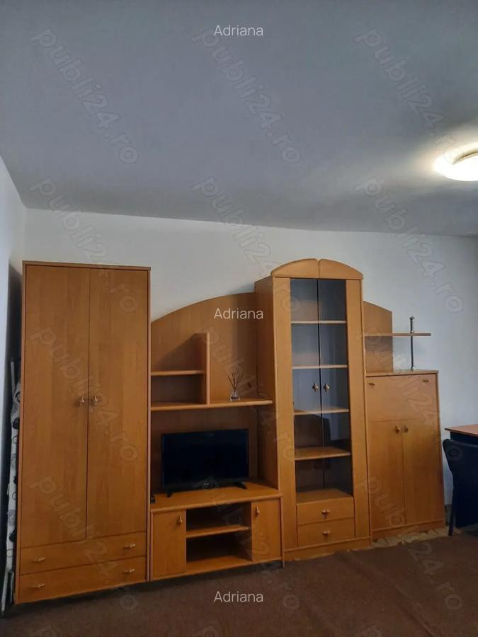 Proprietar, inchiriez in Complexul Studen?esc, apartament 1 camere decomandat - 2