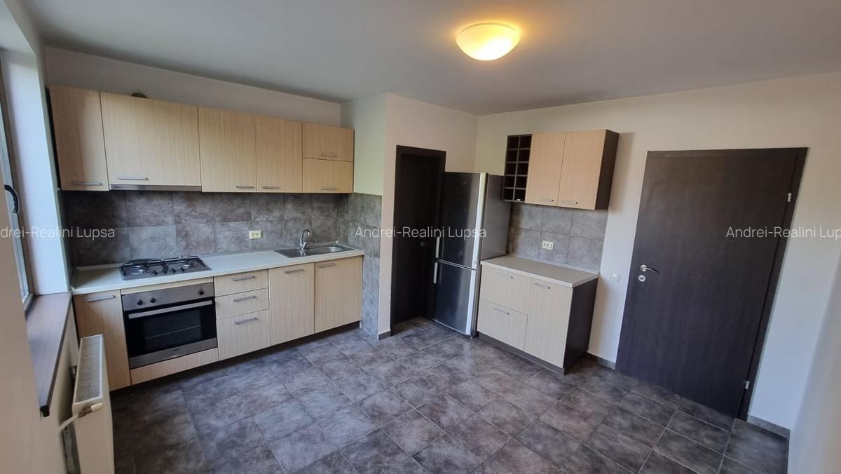 Vila 5 camere | Pipera rezidential | Curte 200 mp | 4 parcari - 5
