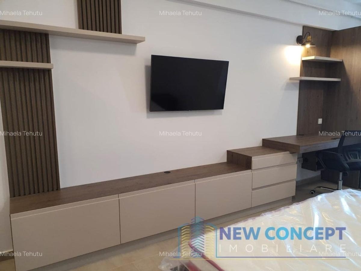 Garsonieră decomandată în Central - 7