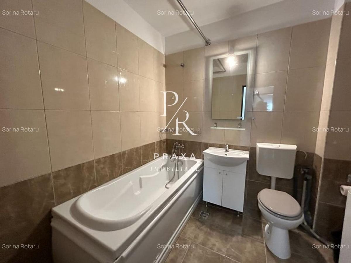 Apartament de vanzare, 2 camere, decomandat, 48 mp, parcare, Florilor - 7