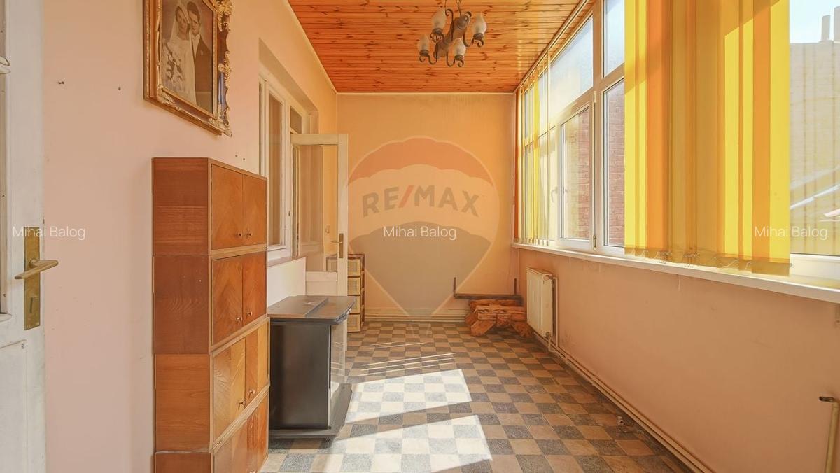 Apartament cu 3 camere de vanzare in zona Brasovul Vechi - 6