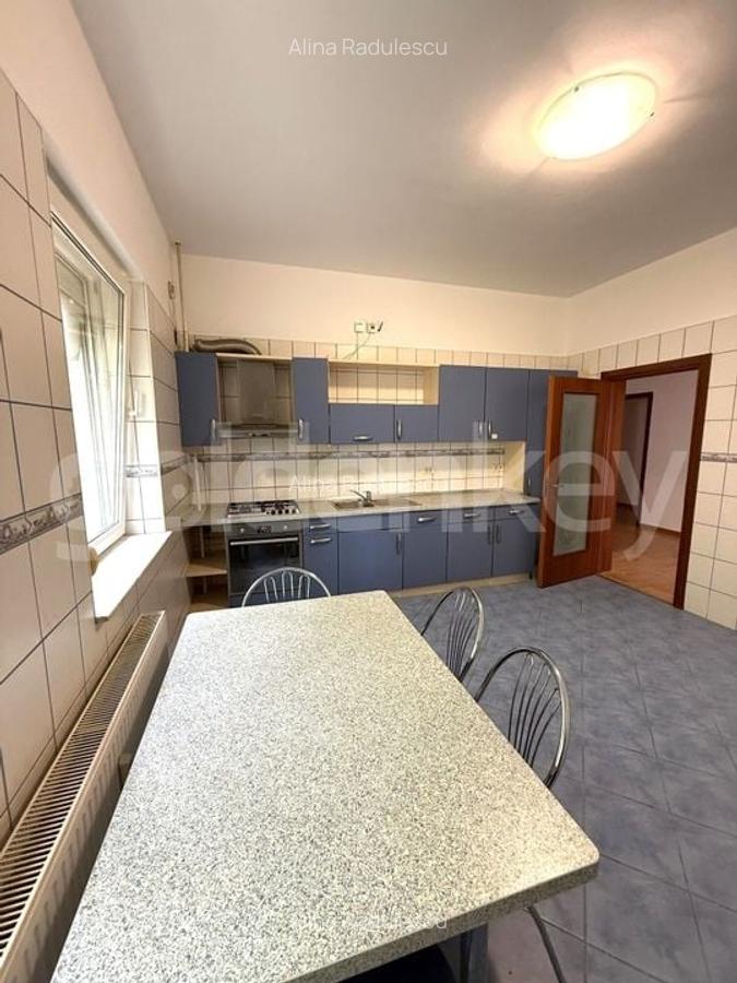 Apartament cu 3 camere potrivit pentru birou cat si pentru rezidenta - 5
