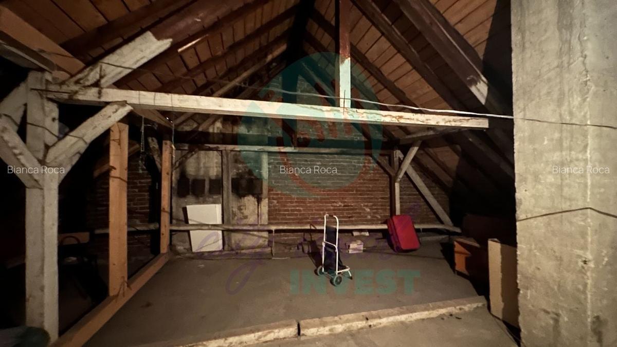 Casa in Vatra Luminoasa cu o curte generoasa - 12