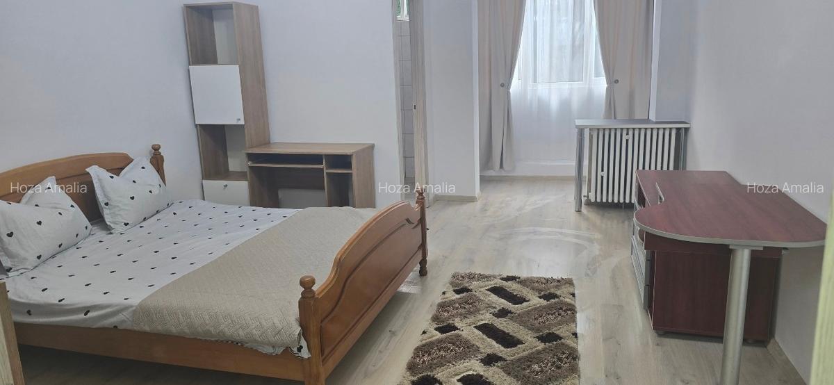 Închiriez apartament o camera pe perioada untold - 1
