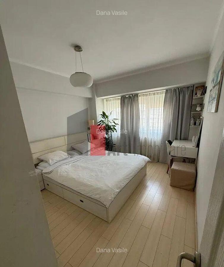 Apartament 3 camere, 2 bai, renovat,modern mobilat - 3