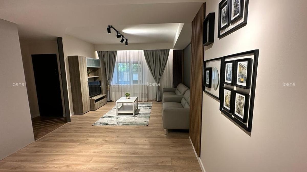 Apartament SUPERB 2 camere - zona Domenii - 10