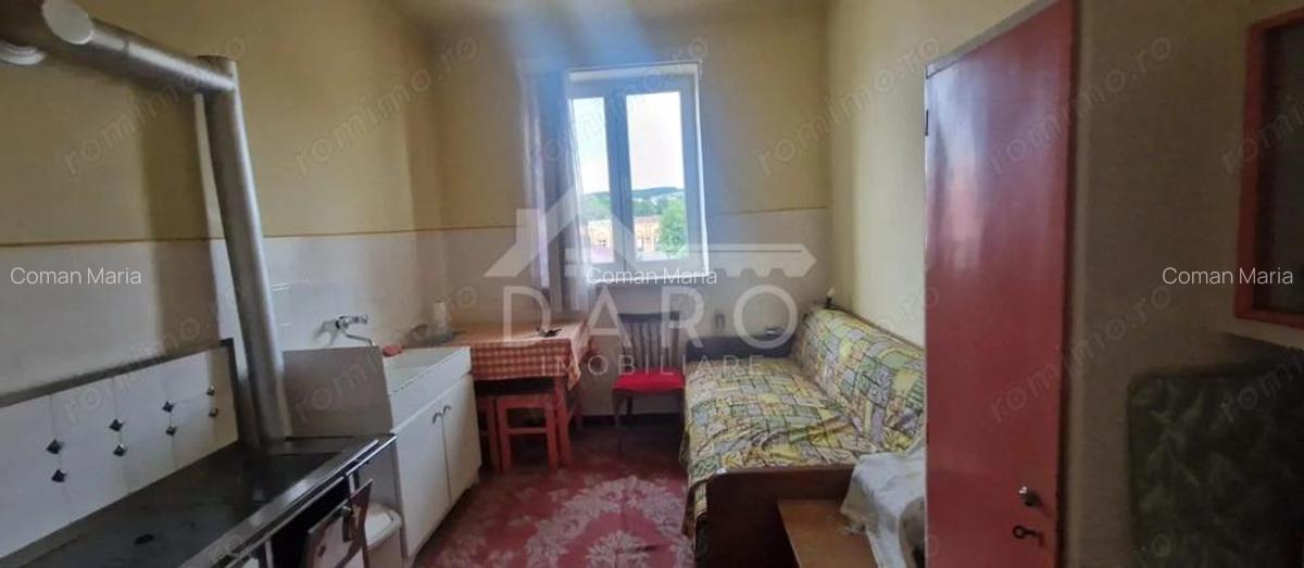 Va^nd apartament cu o camera in zona semicentrala a orasului - 1