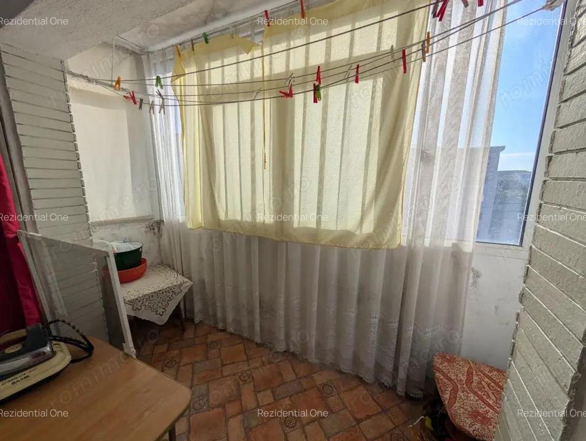 Zona Nord - 3 decomandate, etaj 3 - 3
