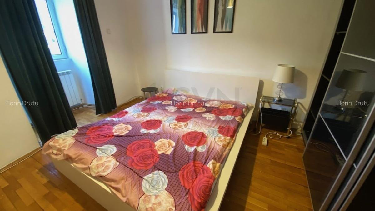 REA1024433 B-dul Unirii - 3 camere - vedere bulevard - 7