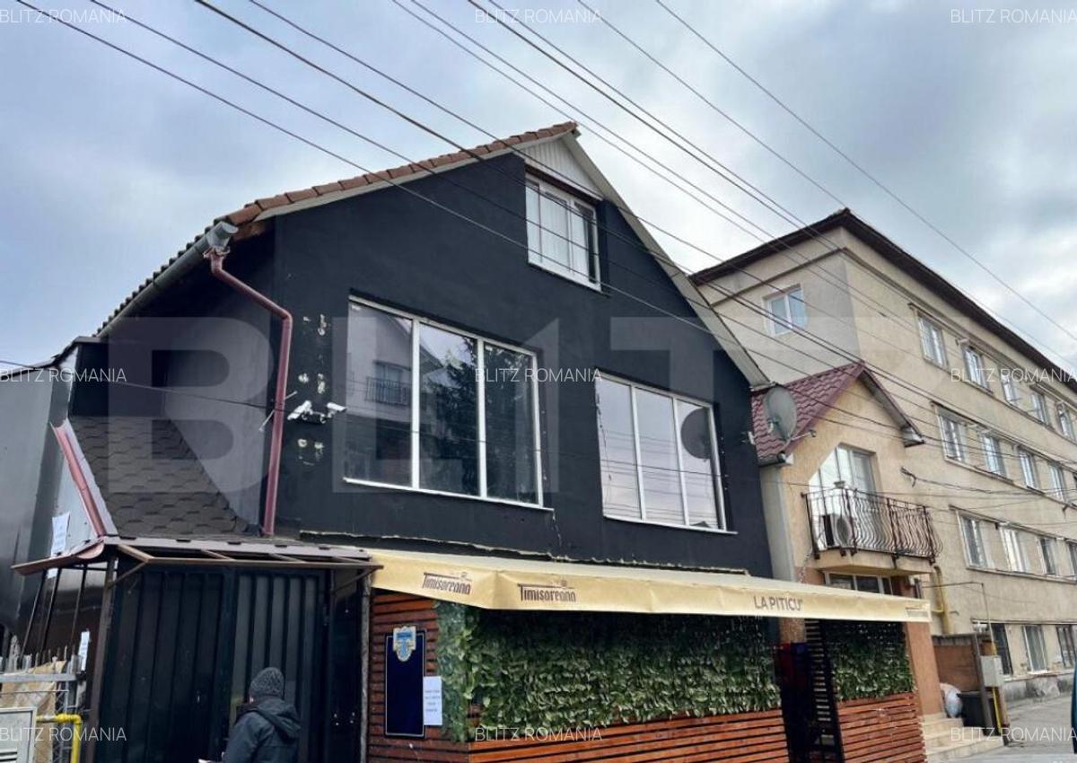 Casa de vanzare, cu 3 camere, 300 mp, cu potential de invest - 3