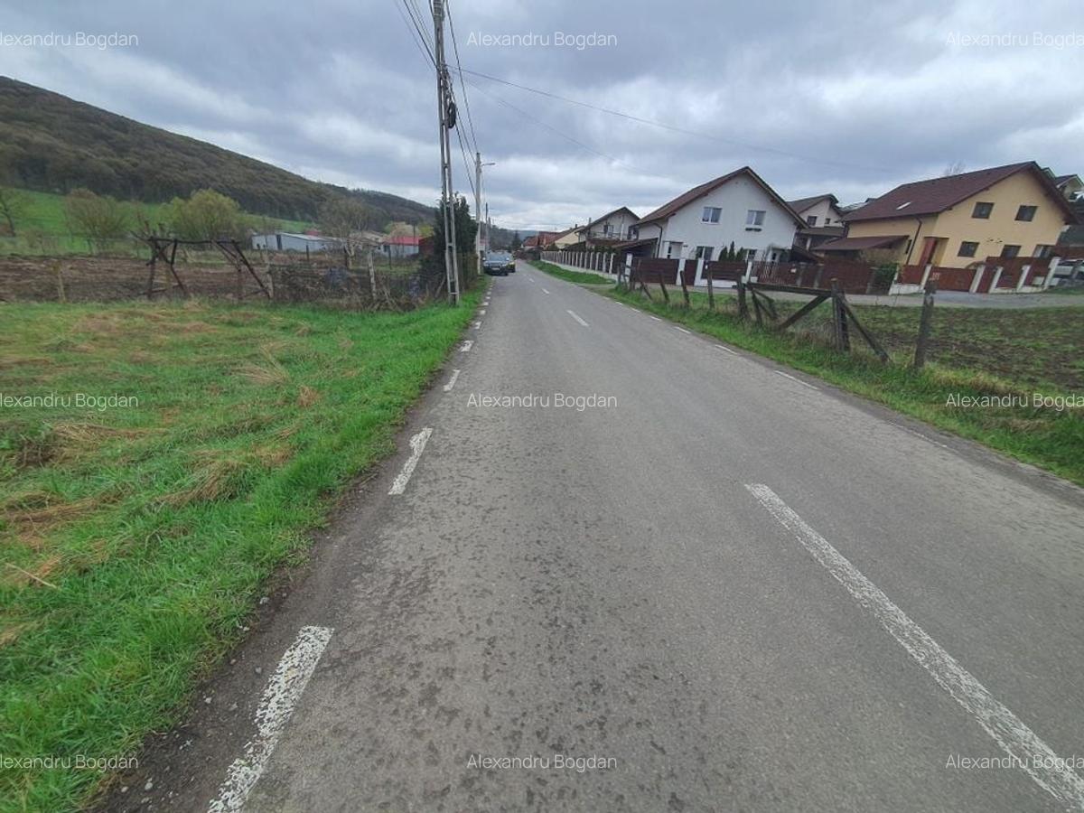 Teren intravilan in Corunca cu 1.600 mp.49.euro mp - 1