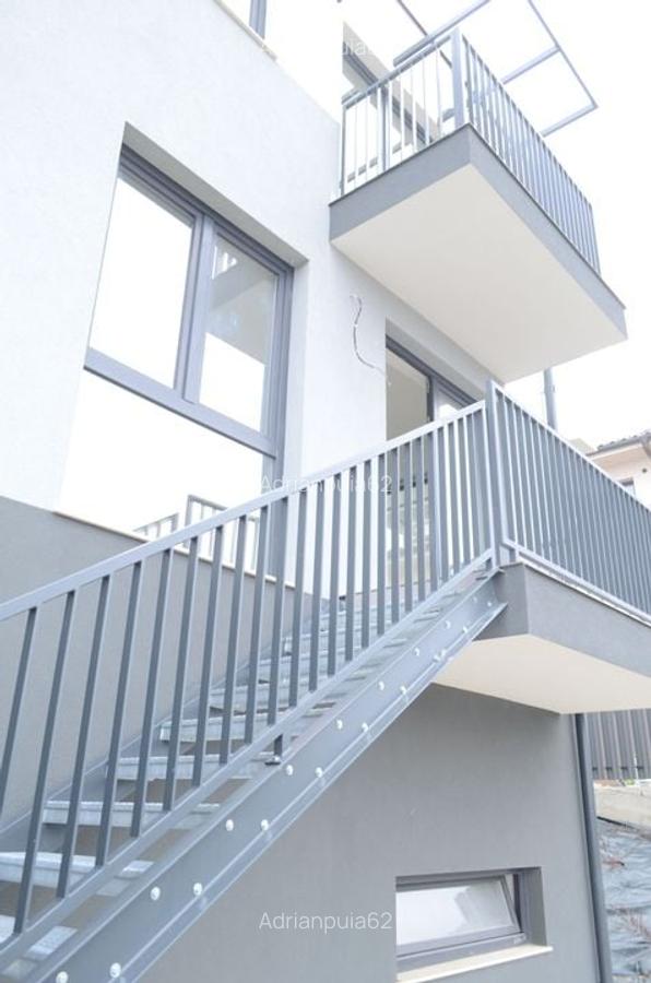 Casa cuplata (duplex) cu vedere panoramica in Dezmir - 6