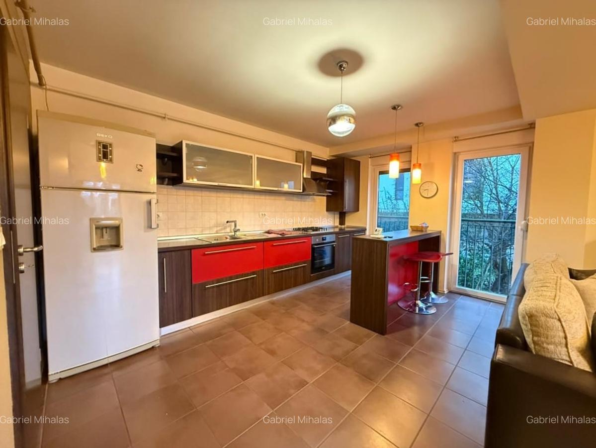 Apartament cu 3 camere, balcon generos si 2 locuri de parcare, Braytim - 3