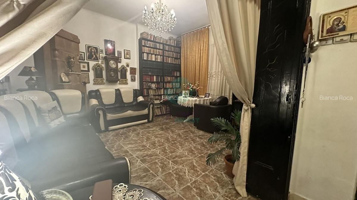 VILA cu 2 apartamente in apropiere de Piata Alba Iulia - 3