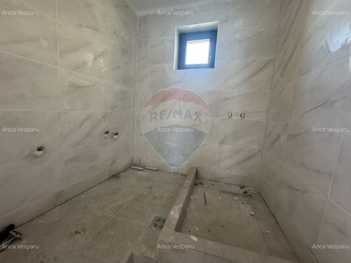 Casa / Vila cu 4 camere de vanzare Ovidiu Constanta - 5