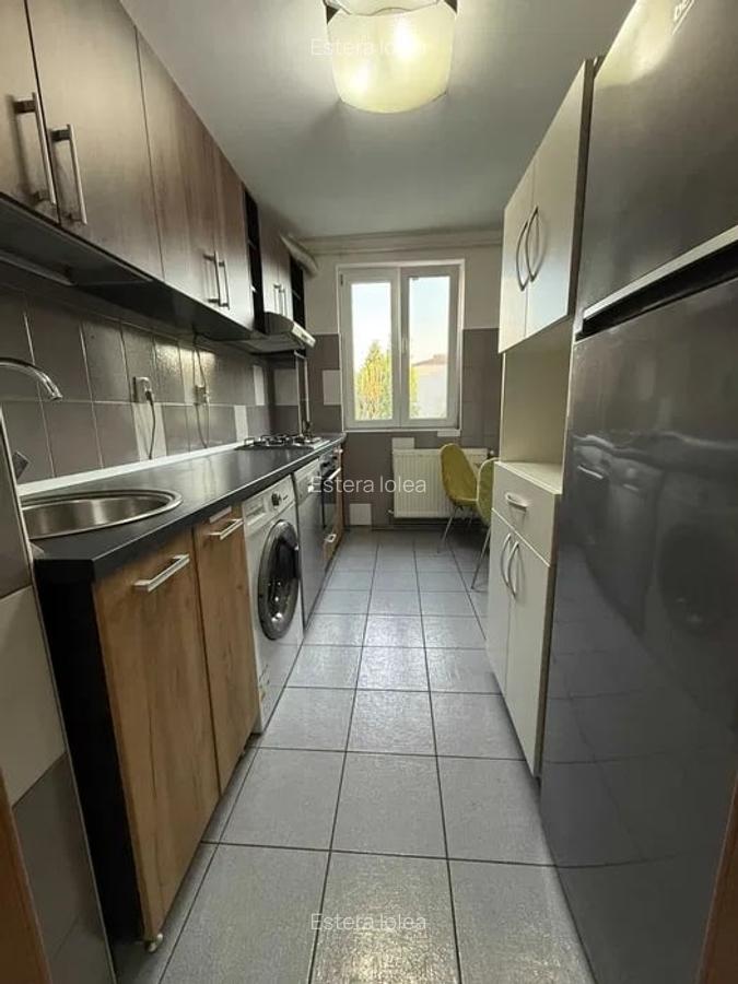 Apartament 3 camere, decomandat, 68mp, ac, centrala, balcon, 1 Decembrie 1918 - 4