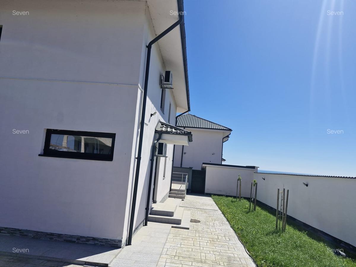 EXCLUSIV! Vila moderna P+1-Costinesti - Golful Francez-320.000 euro negociabil - 8